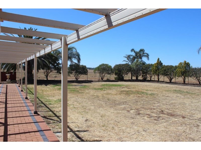16R Wellington Road, Dubbo NSW 2830