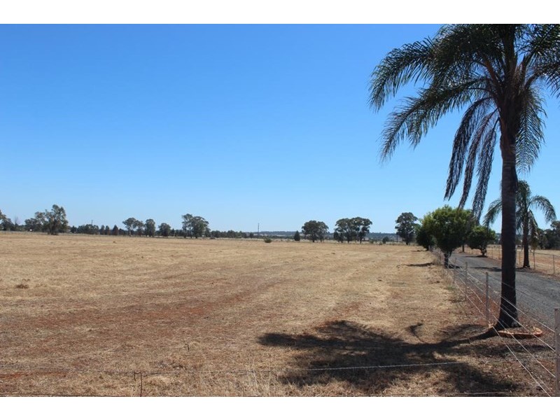 16R Wellington Road, Dubbo NSW 2830