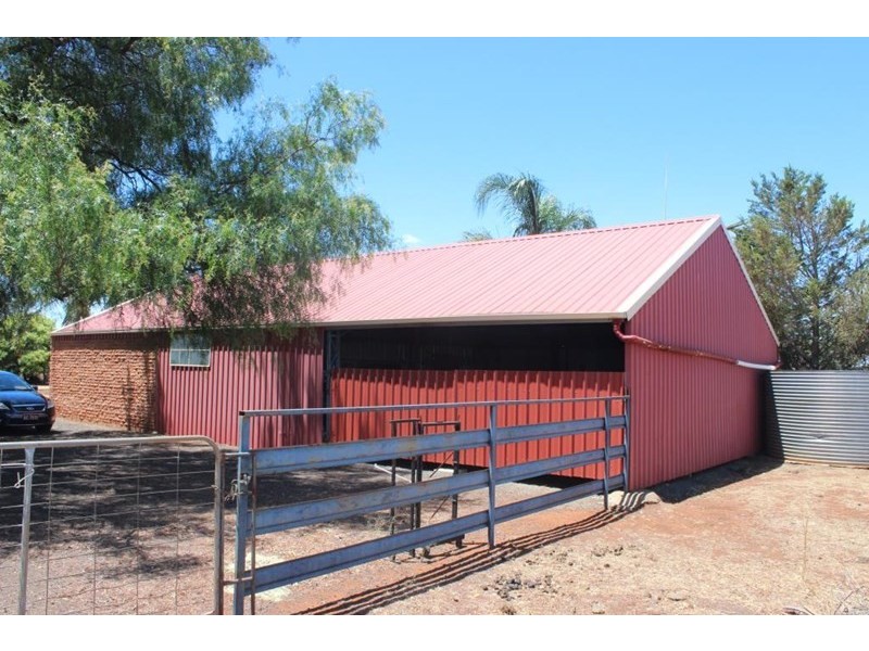 16R Wellington Road, Dubbo NSW 2830