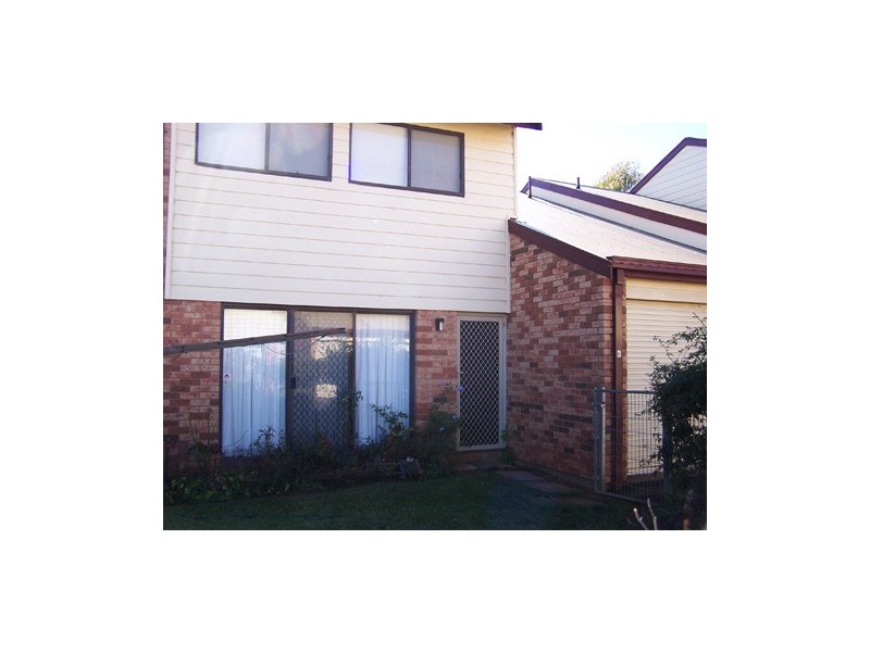 6/7 Forrest Crescent, Dubbo NSW 2830