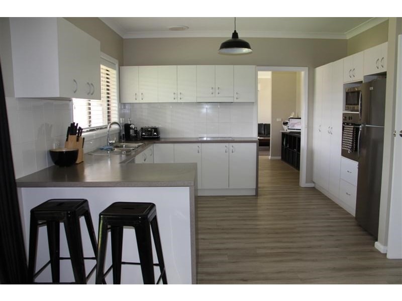 38 Fairview Street, Dubbo NSW 2830