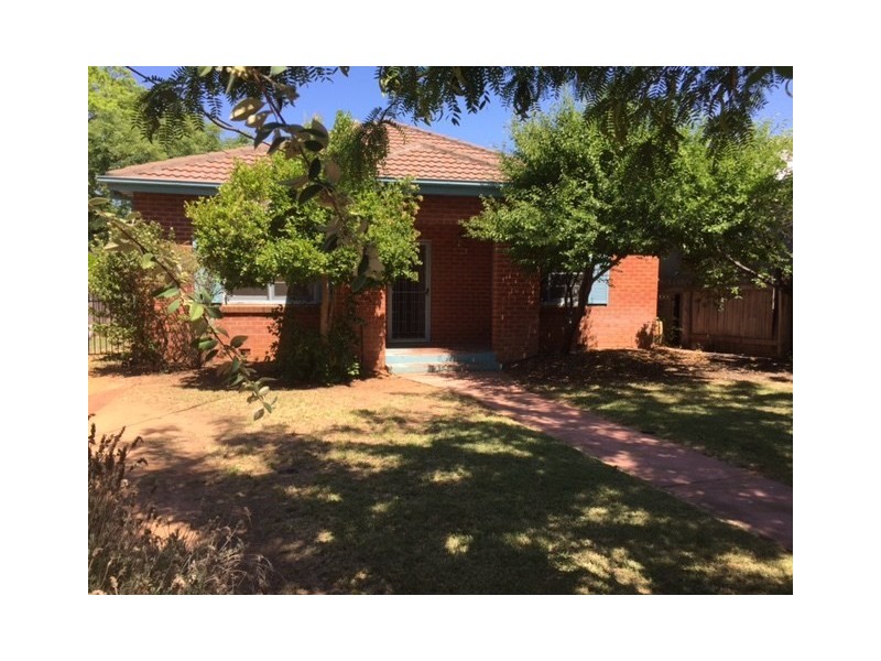 73 Jubilee Street, Dubbo NSW 2830