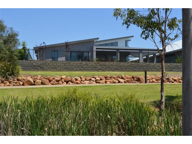 4 Southlakes Parade, Dubbo NSW 2830