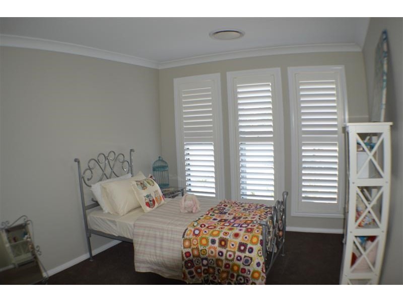 4 Southlakes Parade, Dubbo NSW 2830