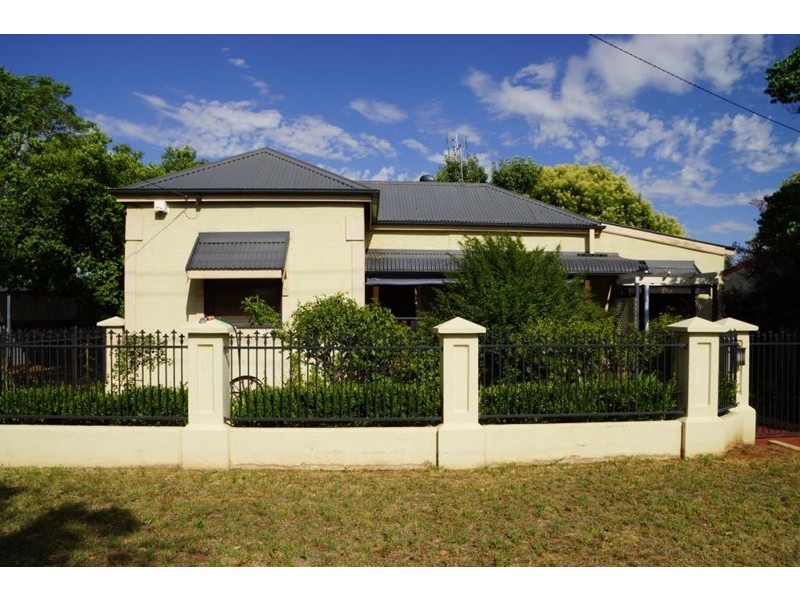 2 Rawson Street, Dubbo NSW 2830