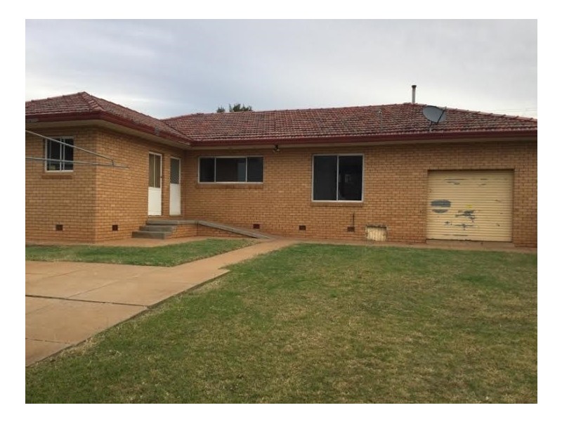 15 Elizabeth Street, Dubbo NSW 2830