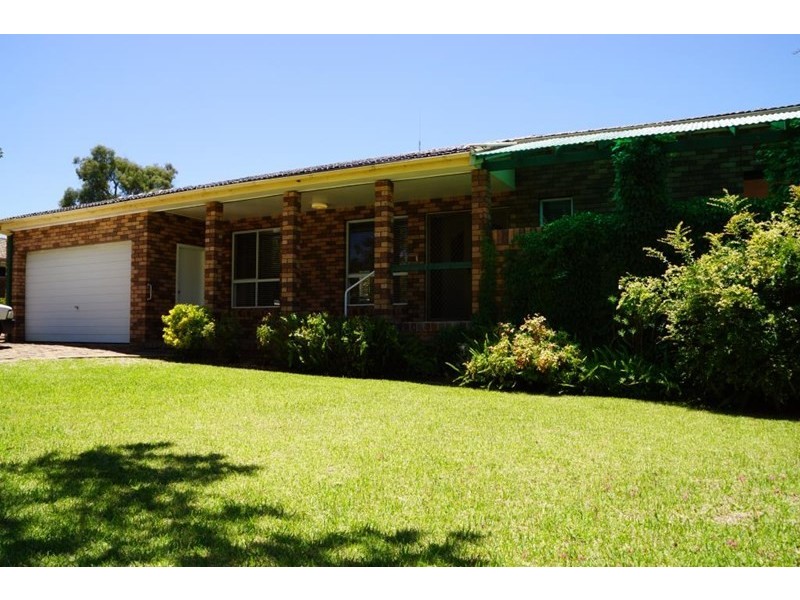 14 Allandale Drive, Dubbo NSW 2830