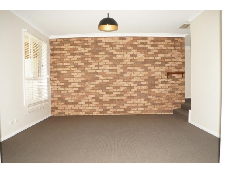 14 Allandale Drive, Dubbo NSW 2830
