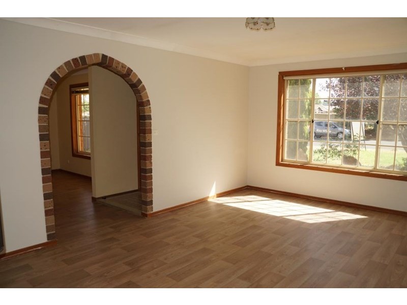 24 Lindsay Place, Dubbo NSW 2830