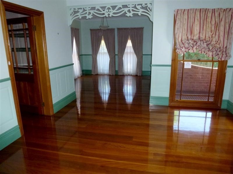 15 Erica Close, Dubbo NSW 2830