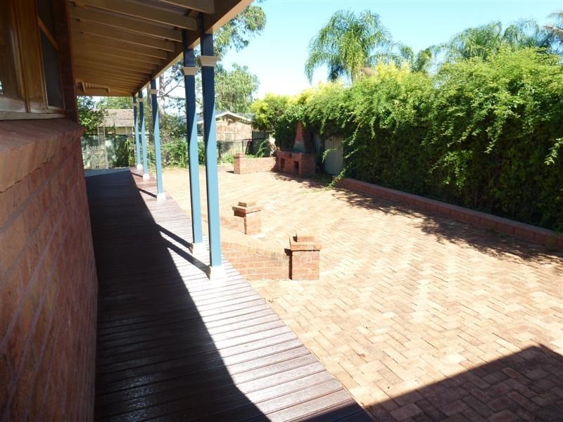 15 Erica Close, Dubbo NSW 2830