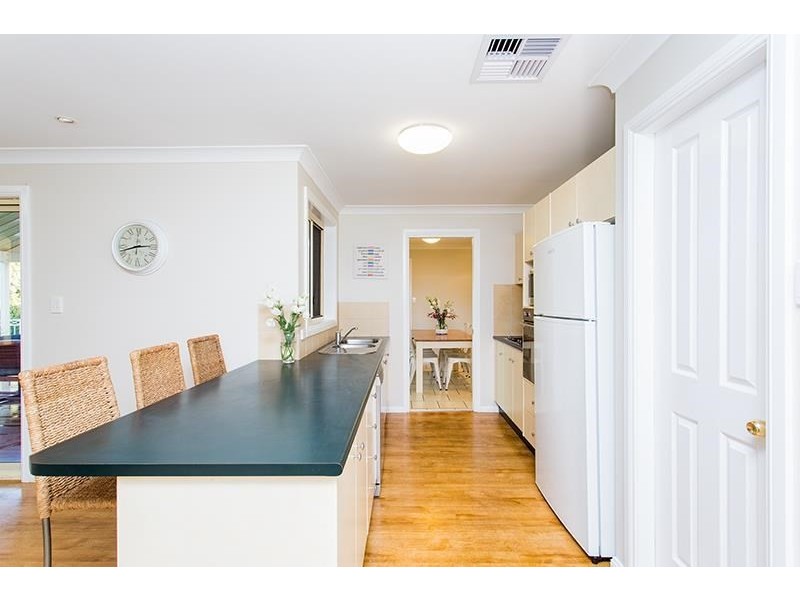14 Ken McMullen Place, Dubbo NSW 2830