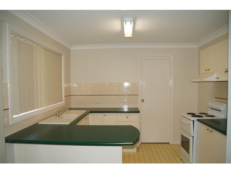 6A John Glenn Place, Dubbo NSW 2830