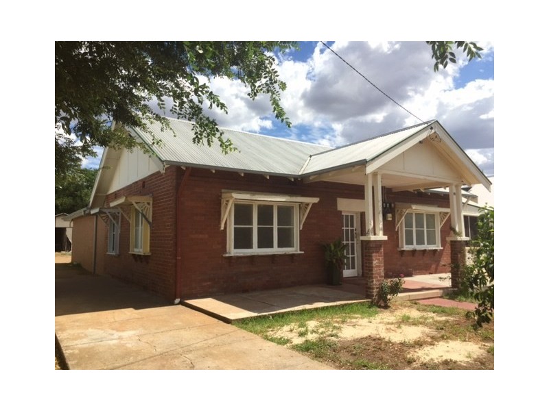 13 Nancarrow Street, Dubbo NSW 2830