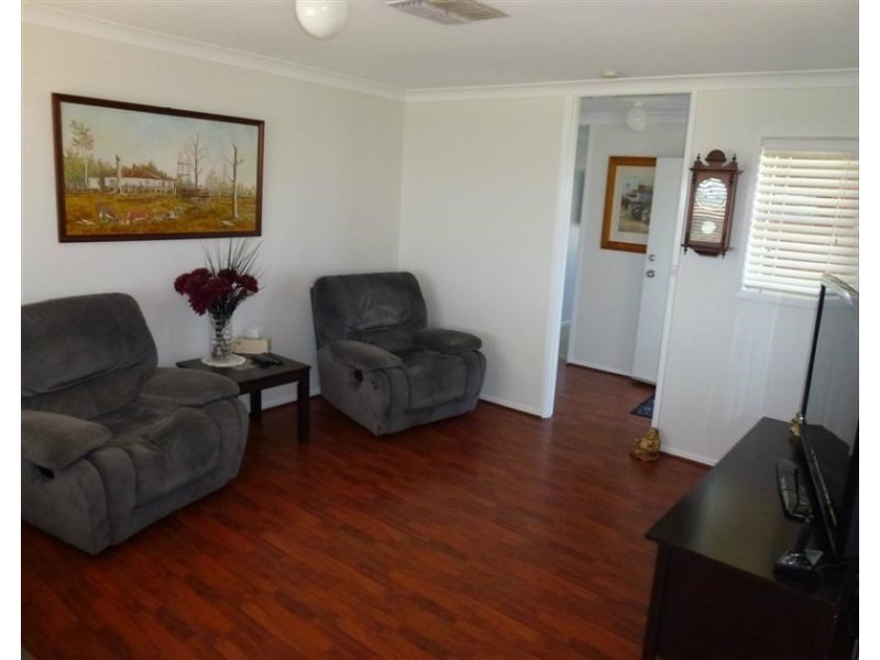 23 Salter Drive, Dubbo NSW 2830