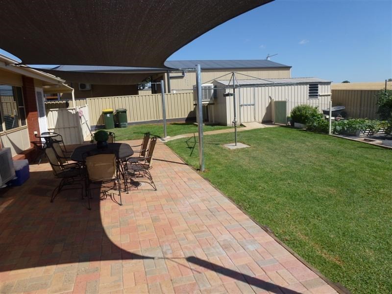 23 Salter Drive, Dubbo NSW 2830