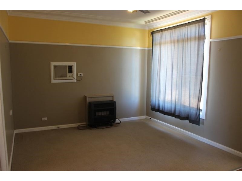 144 Wingewarra Street, Dubbo NSW 2830