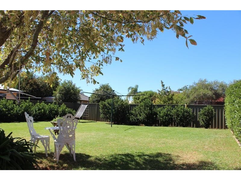 71 Twickenham Drive, Dubbo NSW 2830