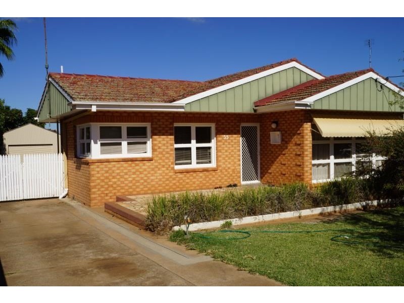 35 Hay Street, Dubbo NSW 2830