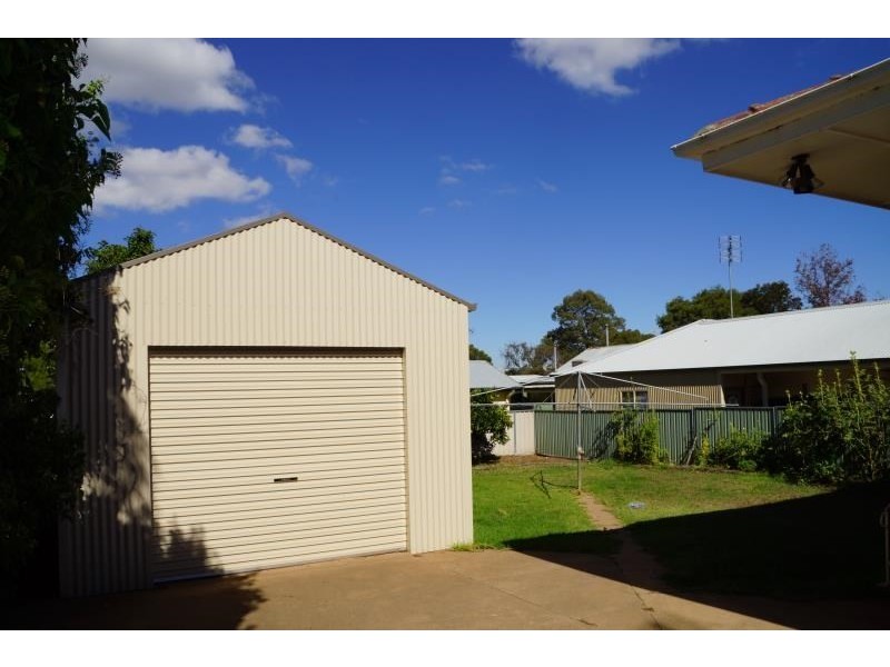 35 Hay Street, Dubbo NSW 2830