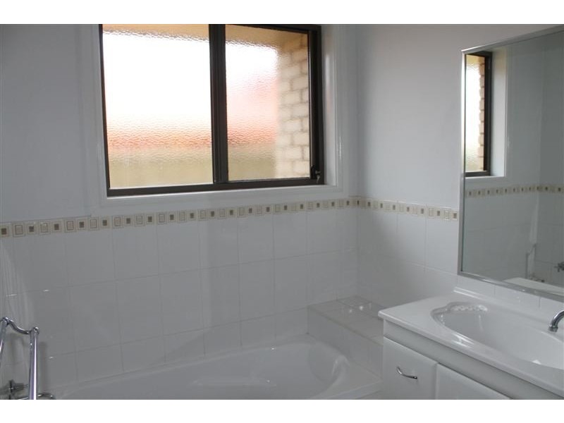 2 Cardiff Arms Avenue, Dubbo NSW 2830