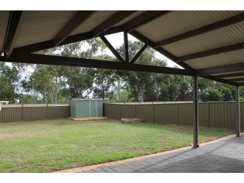 2 Cardiff Arms Avenue, Dubbo NSW 2830
