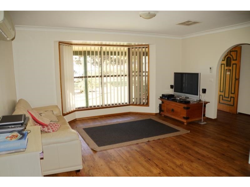 16 Gundong Street, Wongarbon NSW 2831