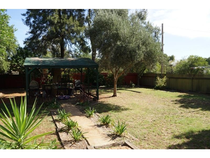16 Gundong Street, Wongarbon NSW 2831