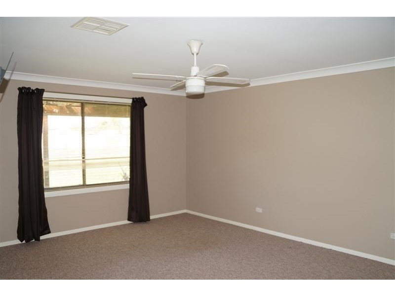 32 Barbigal Street, Dubbo NSW 2830