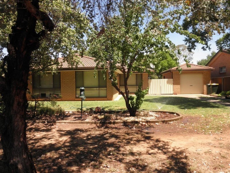 40 Chifley Drive, Dubbo NSW 2830
