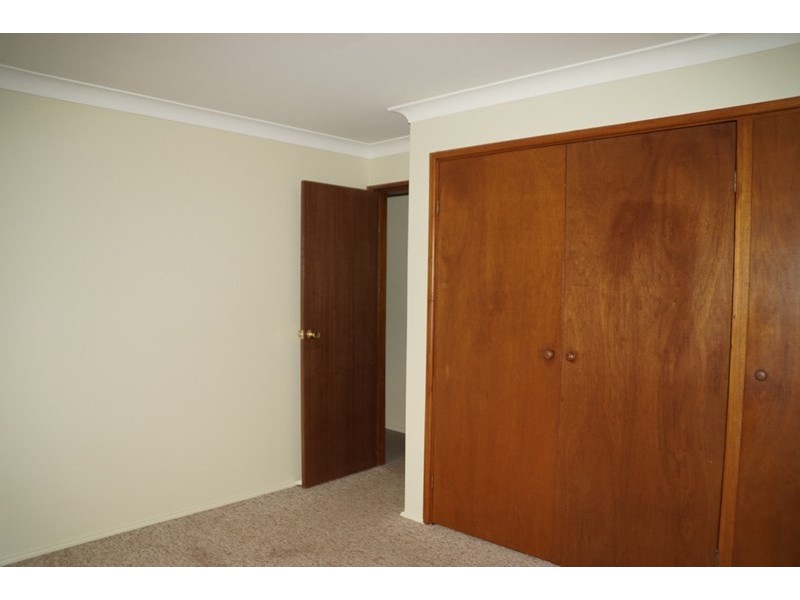 2A Greenway Place, Dubbo NSW 2830