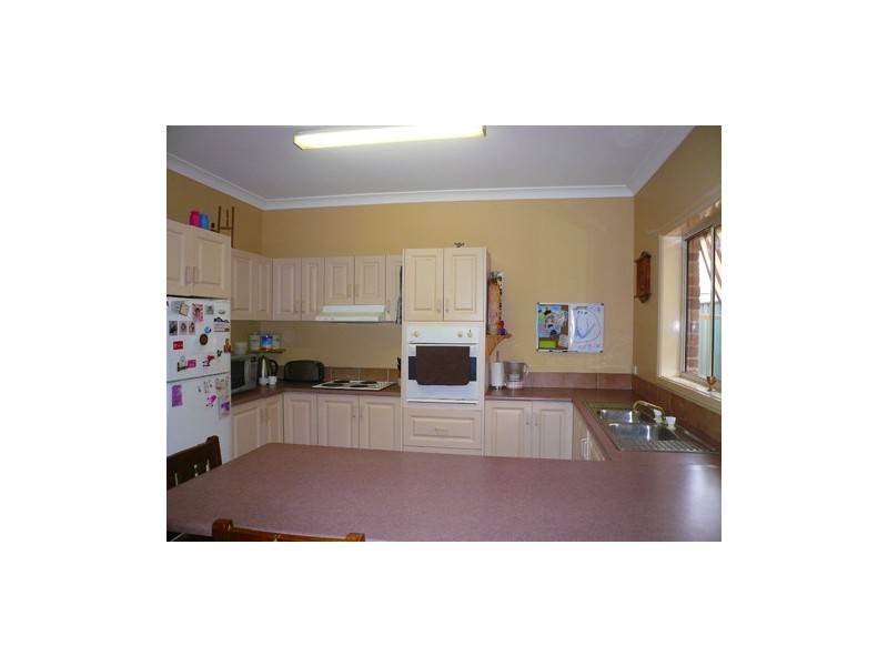 20 Beveridge Crescent, Dubbo NSW 2830