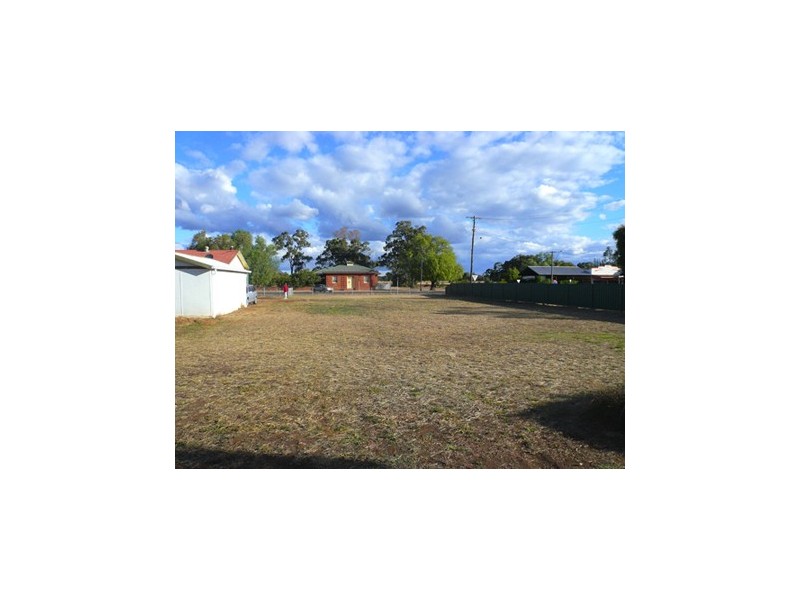 69 Bandulla Street, Mendooran NSW 2842