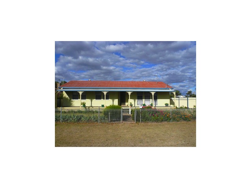 26 Napier Street, Mendooran NSW 2842