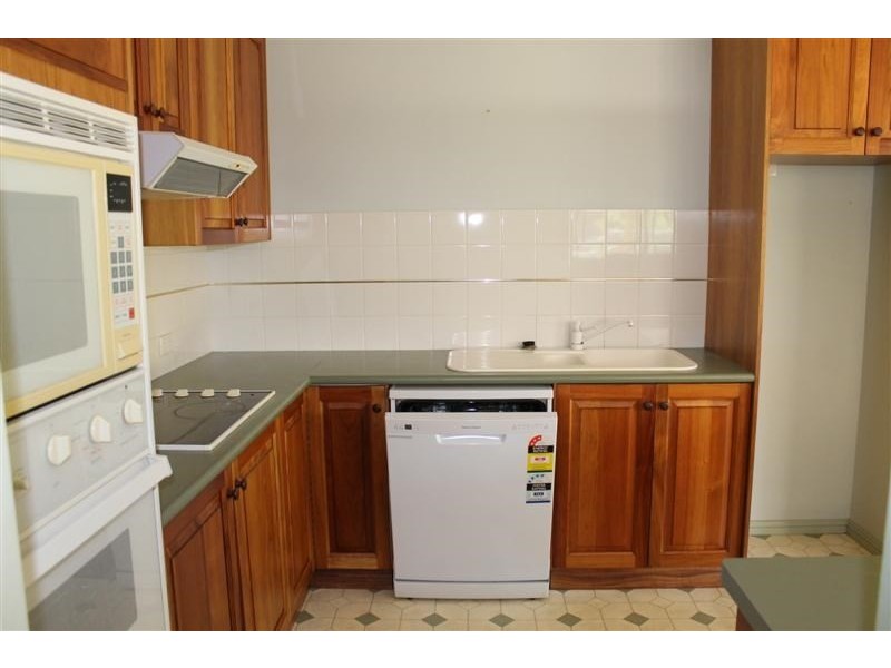 1/4 Clearwater Place, Dubbo NSW 2830