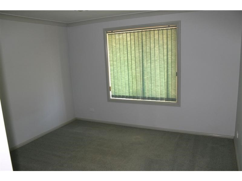1/4 Clearwater Place, Dubbo NSW 2830