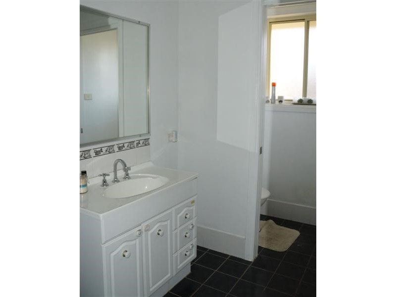 50 Meadowbank Drive, Dubbo NSW 2830