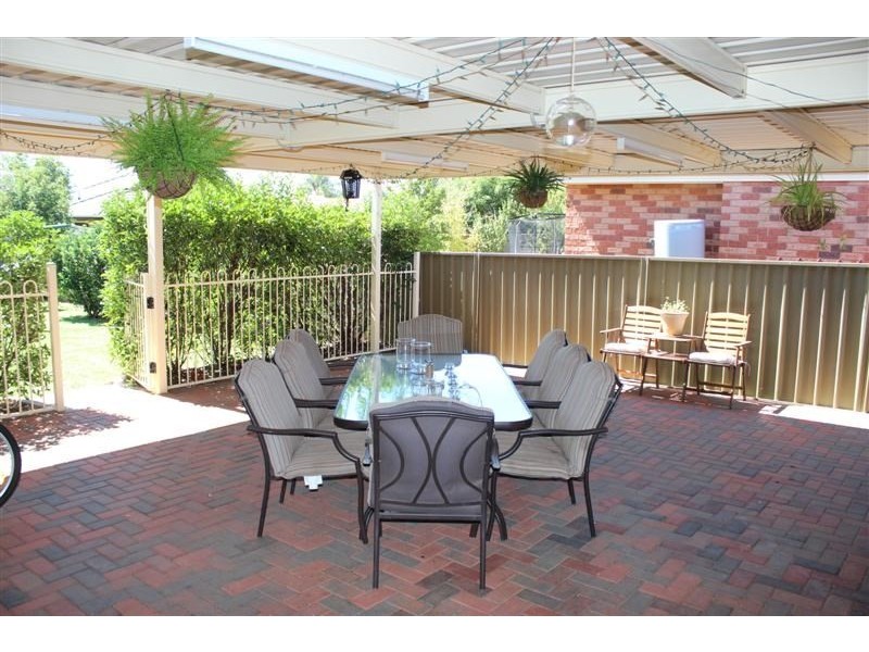 71 Twickenham Drive, Dubbo NSW 2830