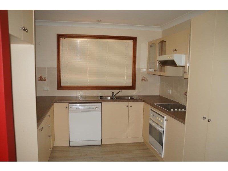 5 Oakmont Avenue, Dubbo NSW 2830