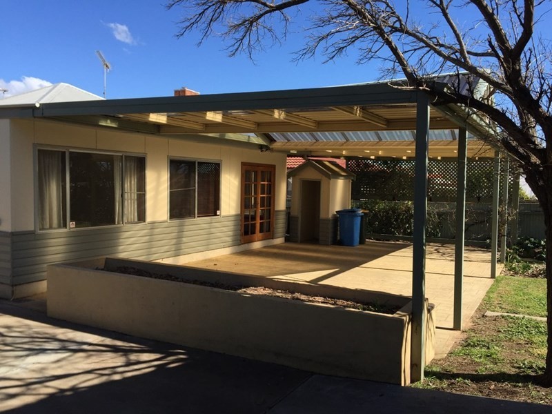 10 Ronald Street, Dubbo NSW 2830