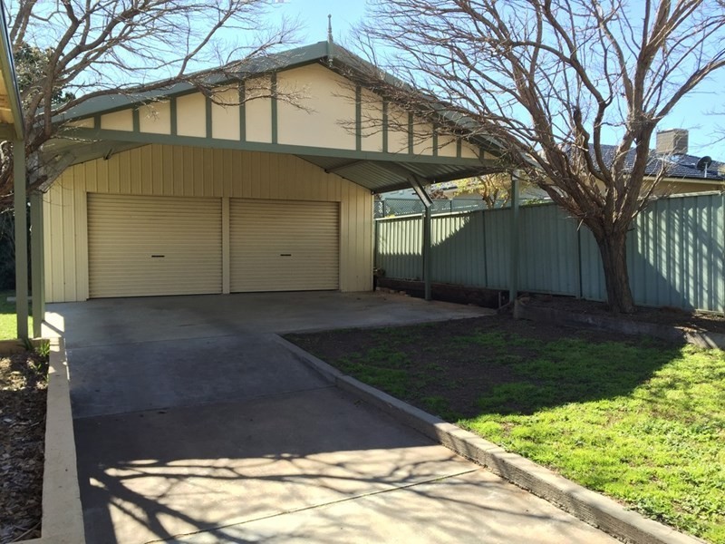 10 Ronald Street, Dubbo NSW 2830