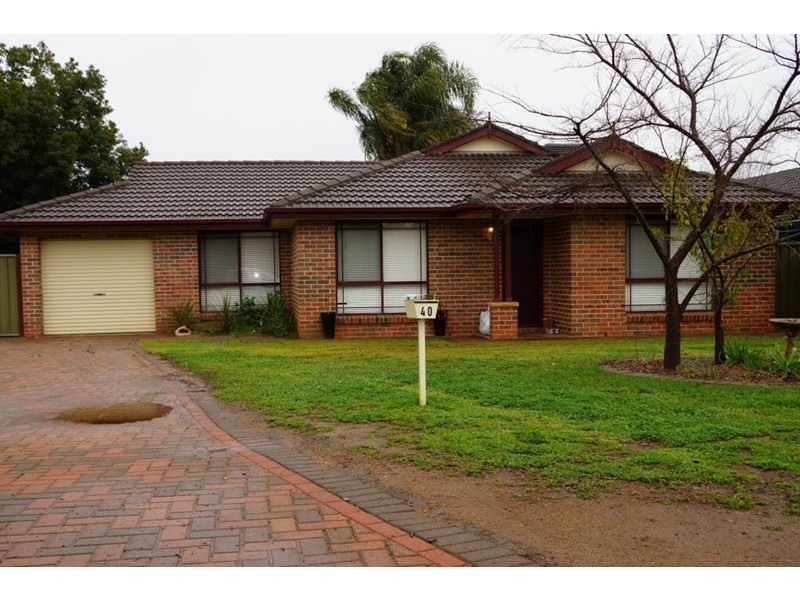 40 Eden Park Avenue, Dubbo NSW 2830