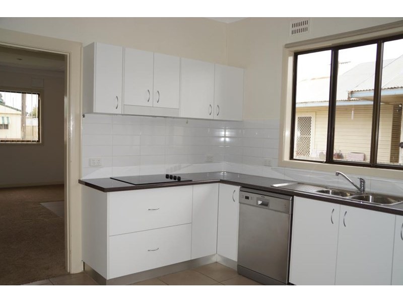 5 Stuart Street, Dubbo NSW 2830