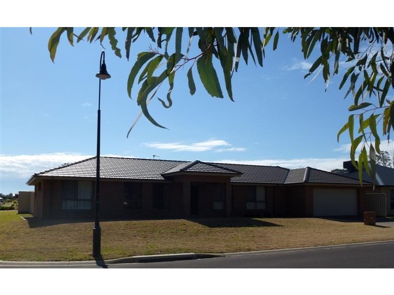 27 Durum Circuit, Dubbo NSW 2830