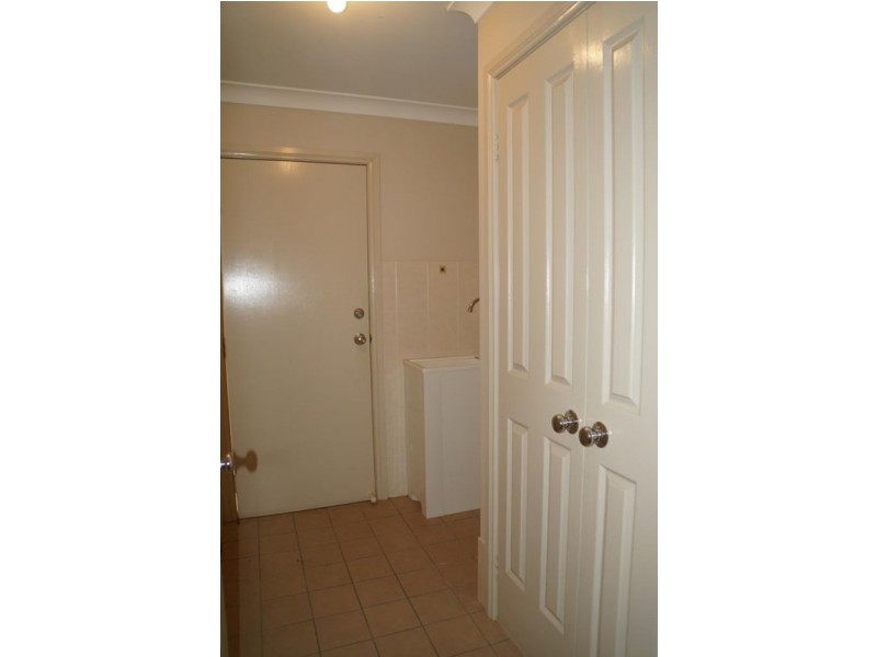 9B Ironbark Close, Dubbo NSW 2830