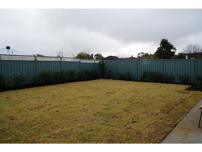 9B Ironbark Close, Dubbo NSW 2830