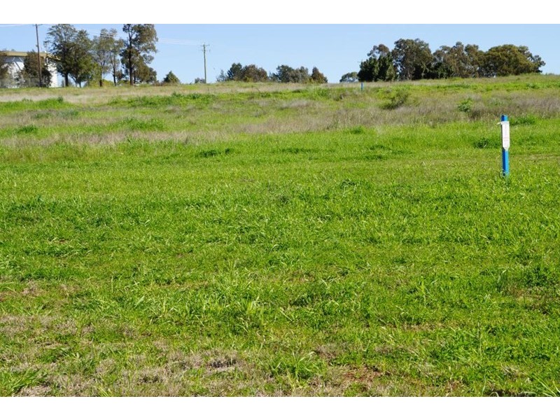 95 Linda Drive, Dubbo NSW 2830