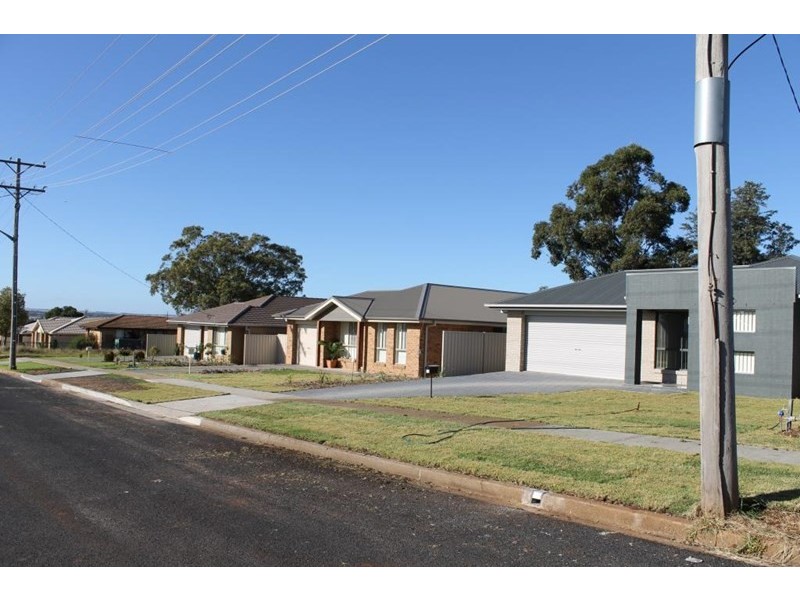93 Linda Drive, Dubbo NSW 2830