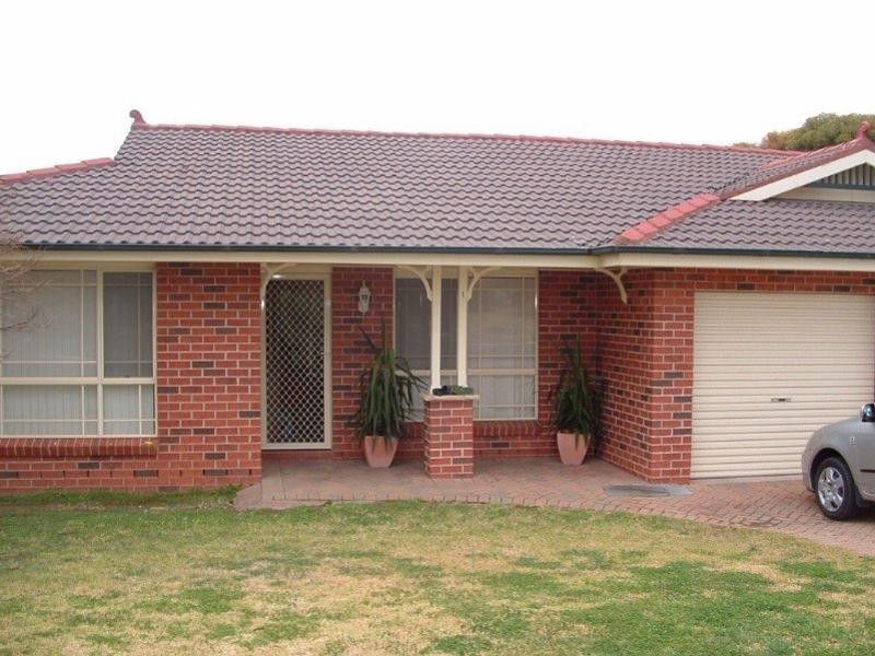 12 Grangewood Drive, Dubbo NSW 2830