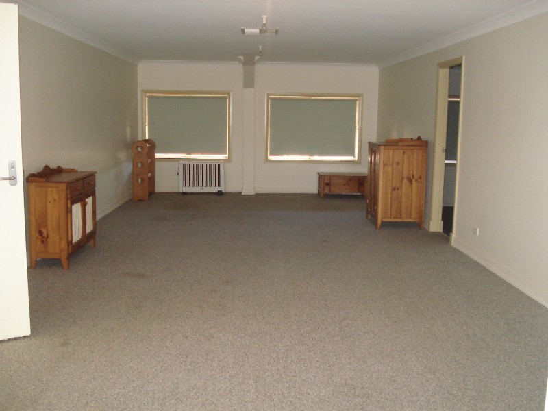 2/42- 44 Mountbatten, Dubbo NSW 2830